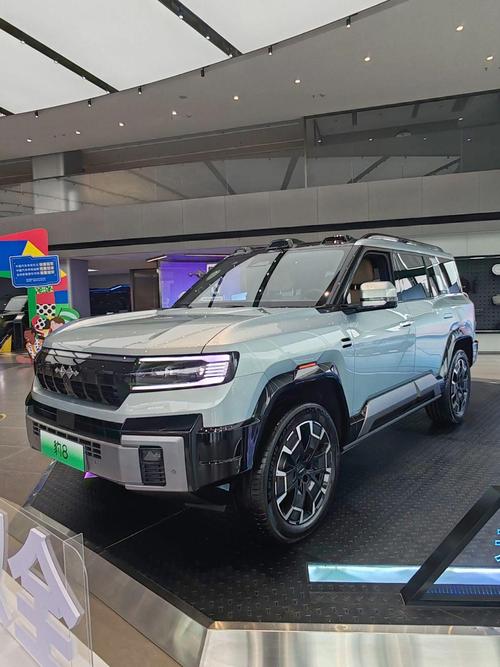 东莞34比亚迪方程豹硬派越野的爆款，英菲尼迪35周年与你共成长